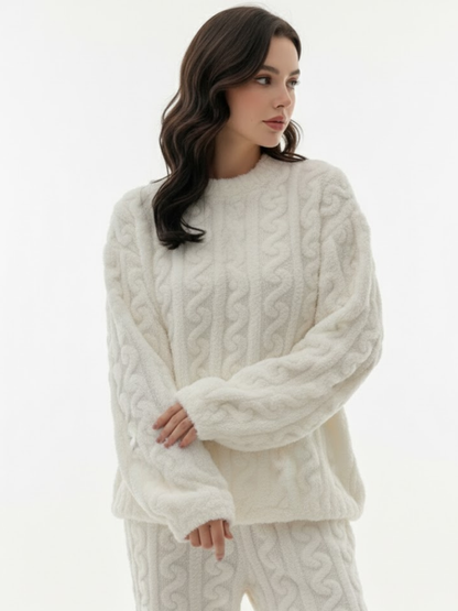 Caliah - Women's Flannel Pajama Set