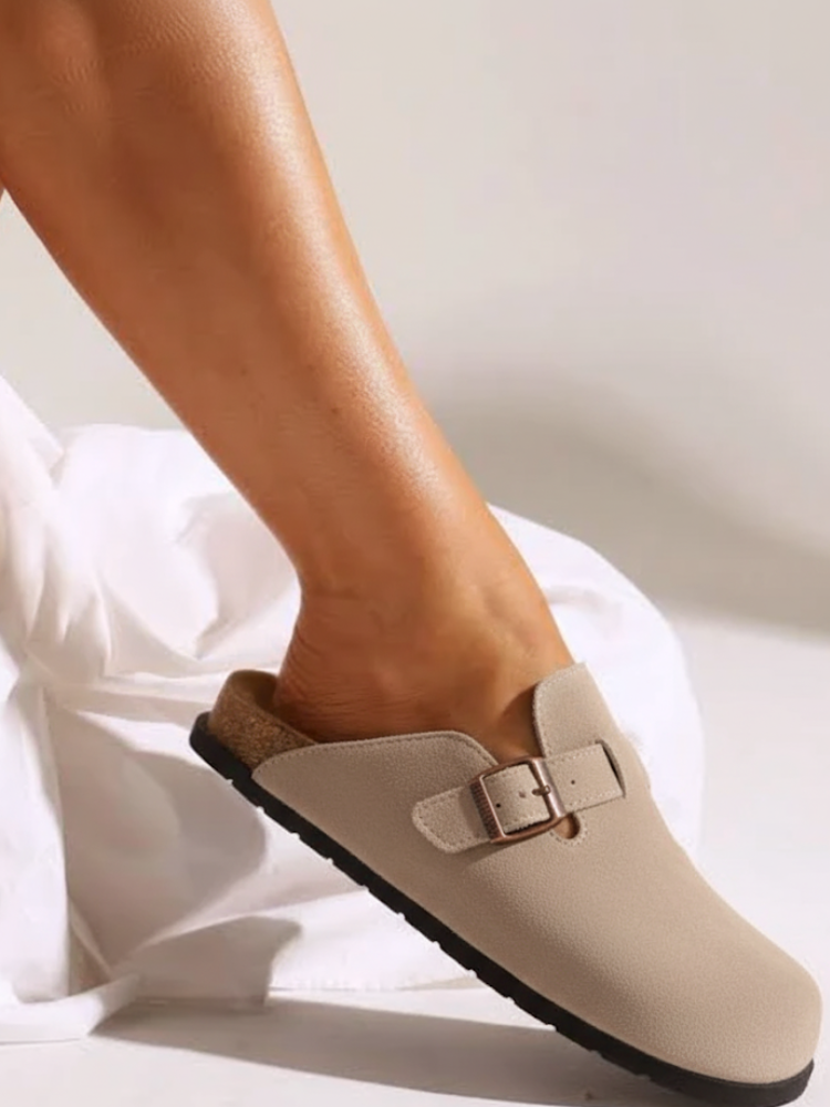 Caliah Sandal - Suede Clogs