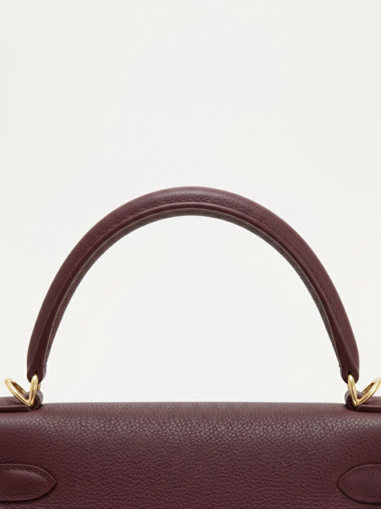 The Mini Bag for Your Outfit