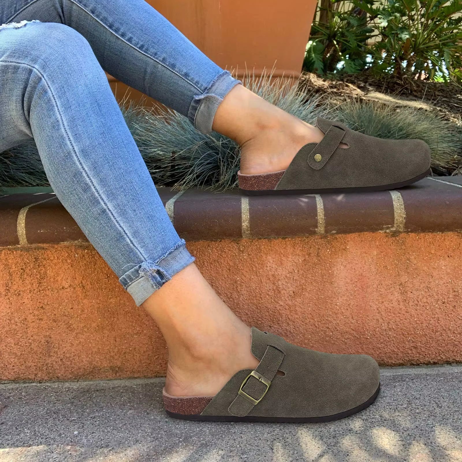 Caliah Sandal - Suede Clogs