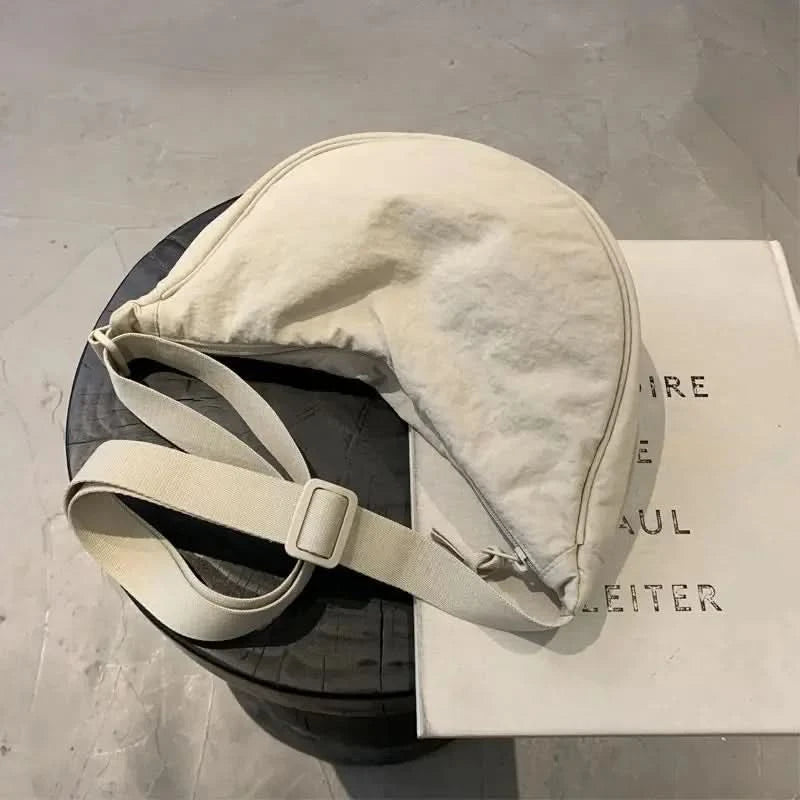 Half Moon - Shoulder Bag