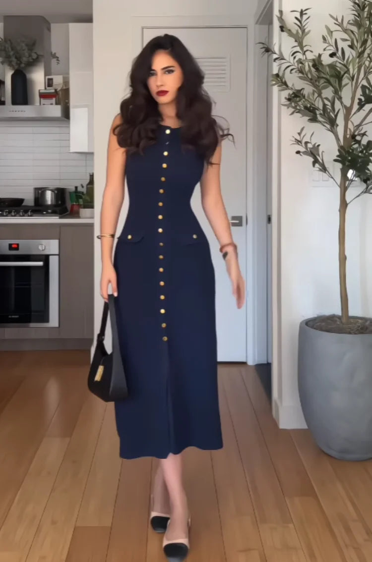 Orvane - Knitted Curvy Midi Dress
