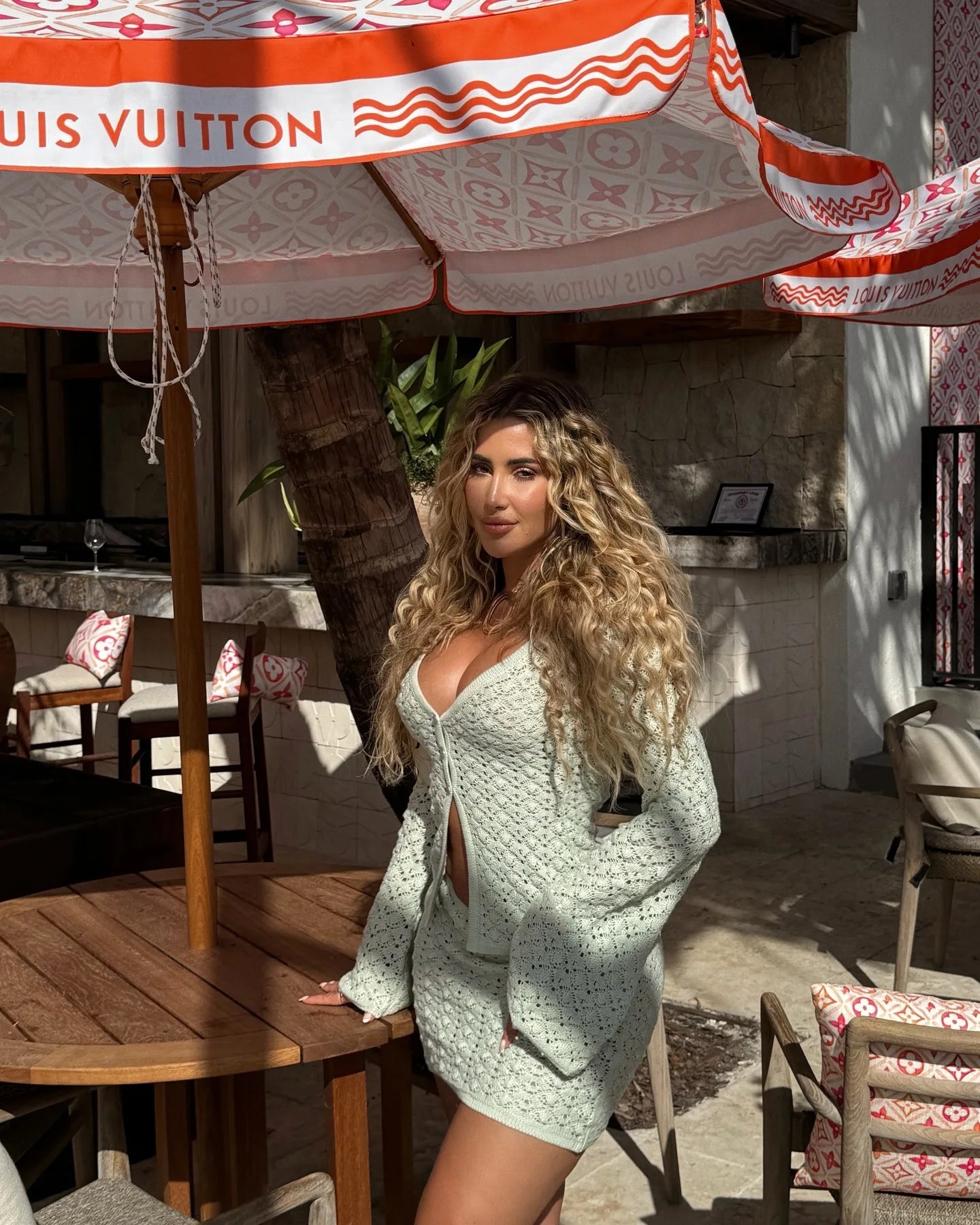 Sorelle Crochet Look + mini Skirt
