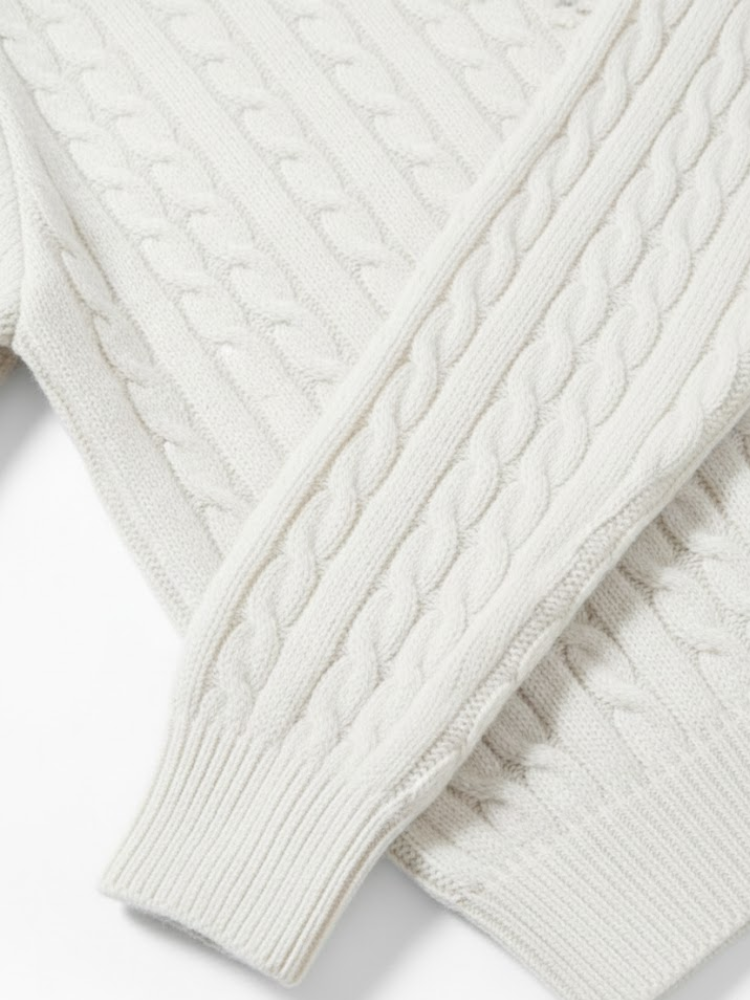 Caliah Classic – Winter Turtleneck Sweater & Trousers Set